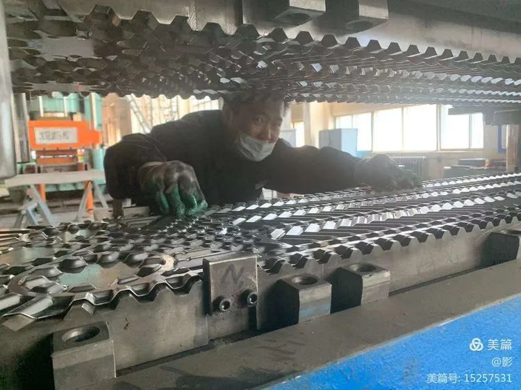 1651456909683602.jpg 20.jpg