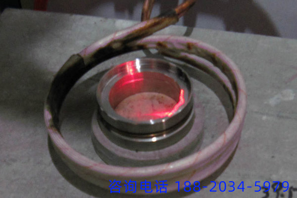 高頻淬火機對活塞環熱處理后,加工成品尺寸