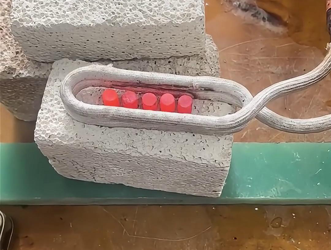 高頻加熱機，專為合金顆粒加熱試驗打造