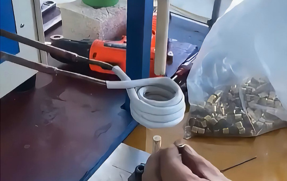銅端子高頻焊接全過程揭秘，自動化技術讓效率翻倍！