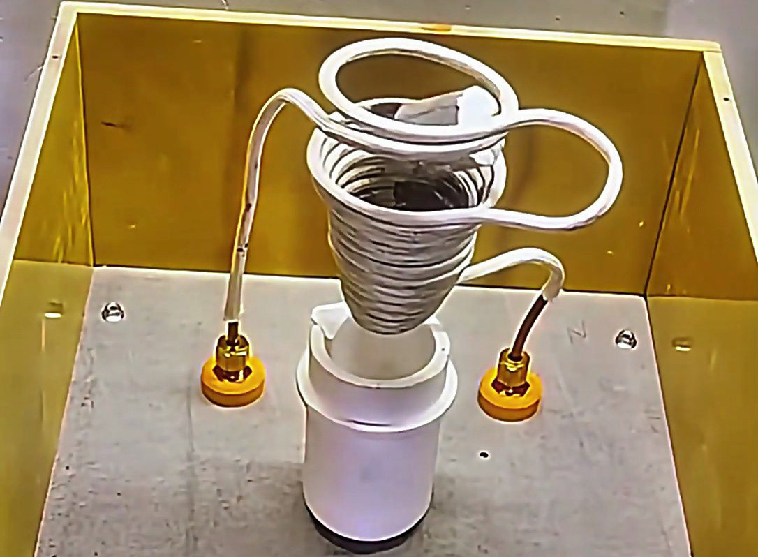 電磁力懸浮金屬顆粒！這種熔煉方式你見過嗎？