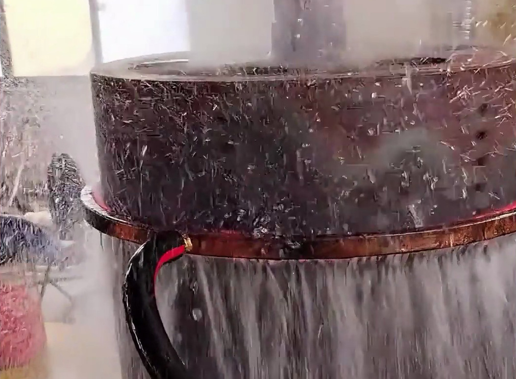 可處理直徑500mm大型工件！海瑞拓數(shù)控高頻淬火機(jī)床，重工熱處理實(shí)力派